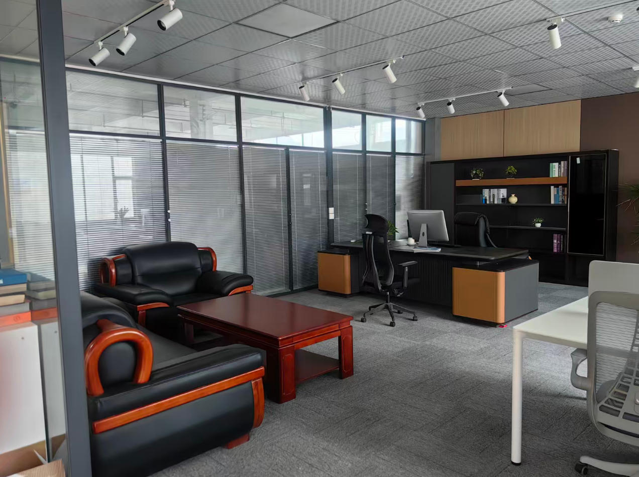 �칫�ռ�̫������ѡ��칫������߹���Ч��